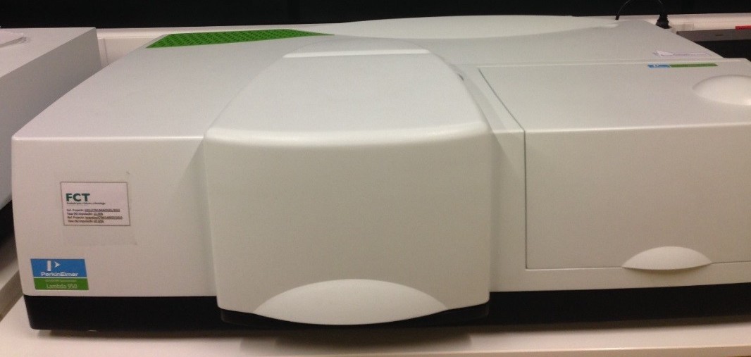 Spectrometer UVVisNIR Perkin Elmer Lambda 950 CENIMAT